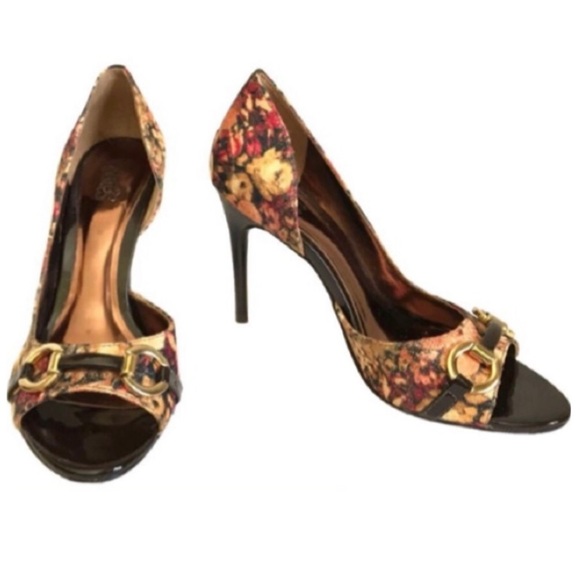 Carlos Santana Roulette Peep Toe Heels